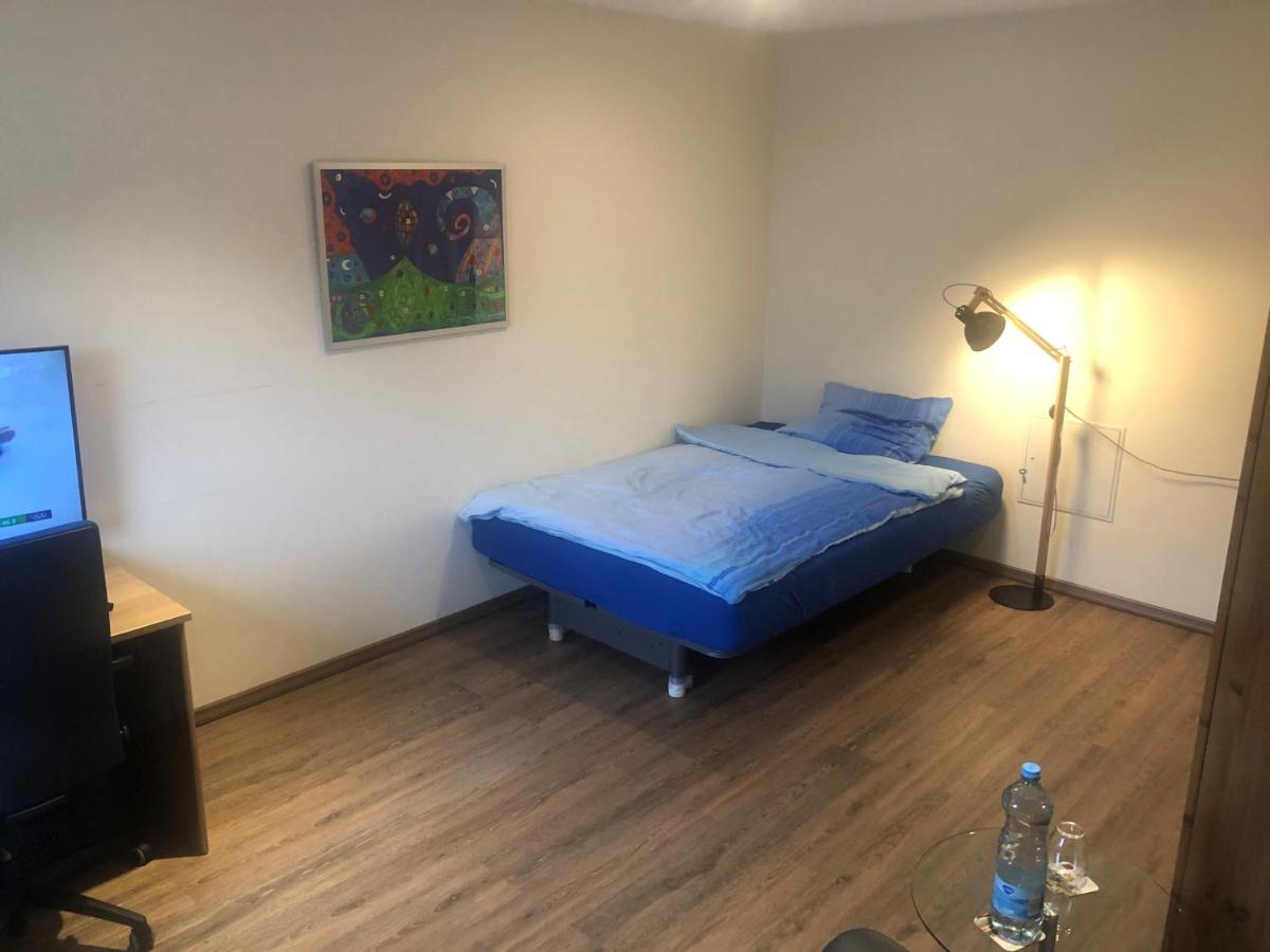 Calm Spacy Room, Own Modern Bath, Near Center, To 1 Person Or A Couple - Not Suitable For Craftsmen, Not Accepted - Privatly Rented Νυρεμβέργη Εξωτερικό φωτογραφία