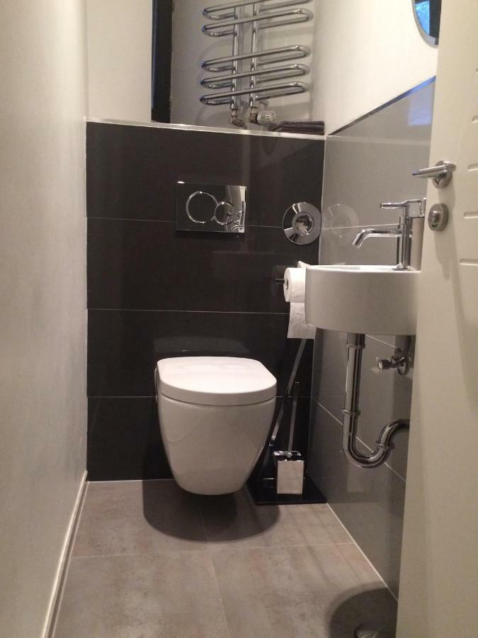 Calm Spacy Room, Own Modern Bath, Near Center, To 1 Person Or A Couple - Not Suitable For Craftsmen, Not Accepted - Privatly Rented Νυρεμβέργη Εξωτερικό φωτογραφία