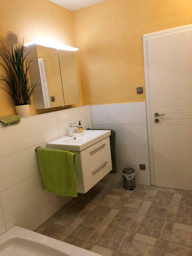 Calm Spacy Room, Own Modern Bath, Near Center, To 1 Person Or A Couple - Not Suitable For Craftsmen, Not Accepted - Privatly Rented Νυρεμβέργη Εξωτερικό φωτογραφία